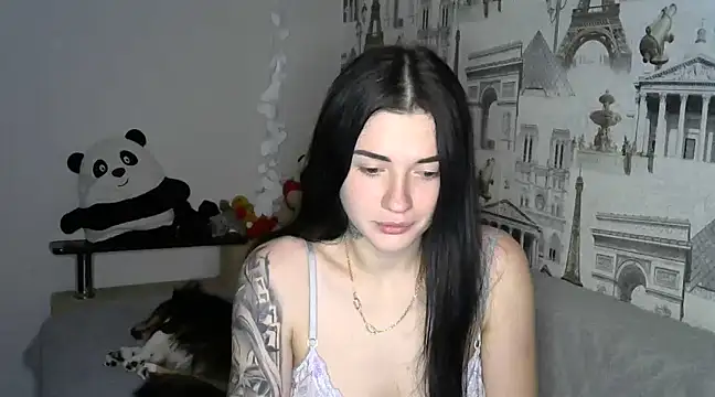 Liana diva online show from January 1, 2025, 11:29 pm