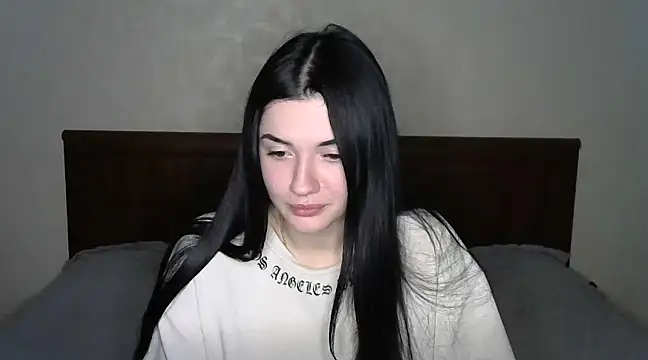 Liana diva online show from February 8, 2025, 10:40 pm