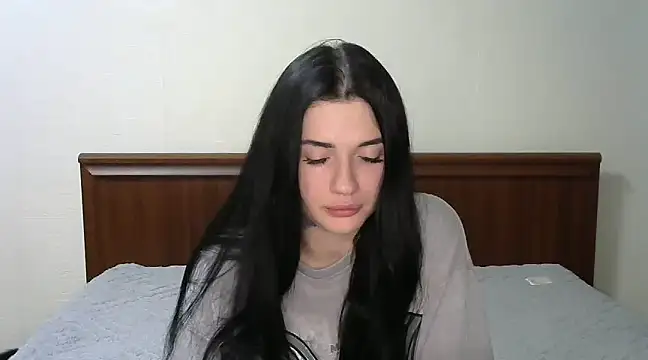 Liana diva online show from March 3, 2025, 10:52 pm