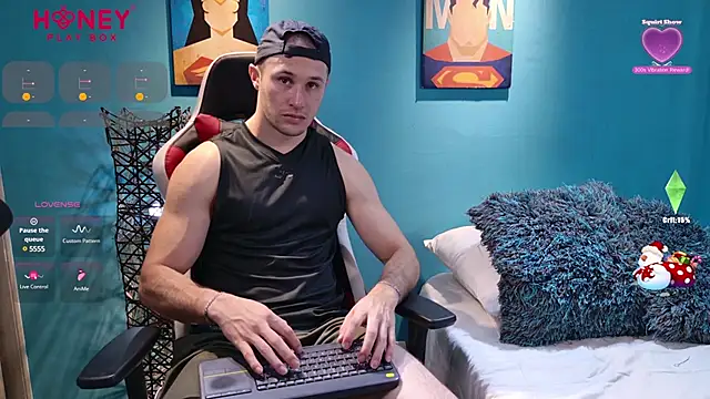 Snapshot of AxelFairchaild chatting on January 22, 2025, 2:03 pm AxelFairchaild online show from January 22, 2025, 2:03 pm