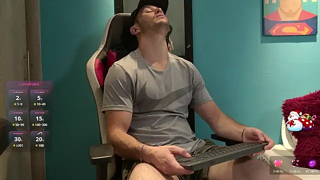 Snapshot of AxelFairchaild chatting on March 6, 2025, 3:56 pm AxelFairchaild online show from March 6, 2025, 3:56 pm