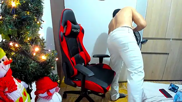 Calihotcaliente277 online show from December 22, 2024, 6:06 am