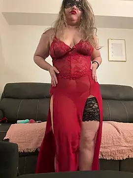 Snapshot of famous_indian_girl chatting on February 1, 2025, 5:18 am famous indian girl online show from February 1, 2025, 5:18 am