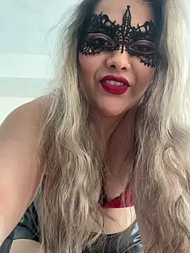 Snapshot of famous_indian_girl chatting on March 2, 2025, 4:53 pm famous indian girl online show from March 2, 2025, 4:53 pm