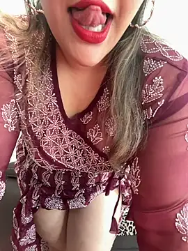 Snapshot of famous_indian_girl chatting on September 20, 2025, 6:09 pm famous indian girl online show from September 20, 2025, 6:09 pm