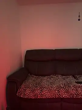 Snapshot of famous_indian_girl chatting on November 1, 2025, 5:31 am famous indian girl online show from November 1, 2025, 5:31 am