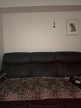 Snapshot of famous_indian_girl chatting on December 4, 2025, 4:55 am famous indian girl online show from December 4, 2025, 4:55 am