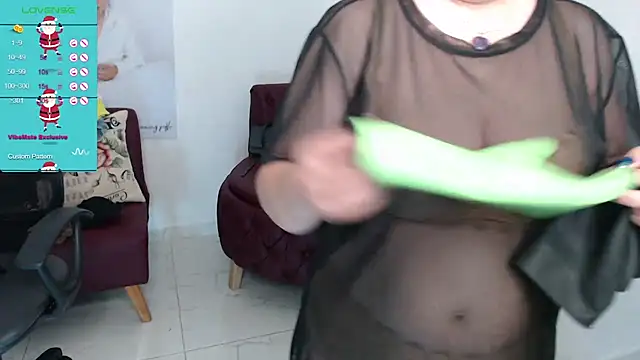 Snapshot of Serenay_ chatting on December 12, 2024, 2:00 pm Serenay  online show from December 12, 2024, 2:00 pm