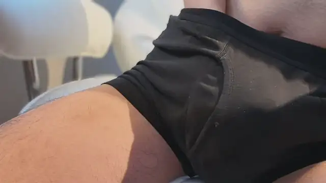 Snapshot of gian0808 chatting on March 1, 2025, 12:28 am gian0808 online show from March 1, 2025, 12:28 am