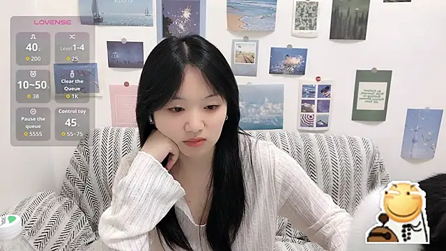 LiLiYbaby online show from September 30, 2025, 6:29 am