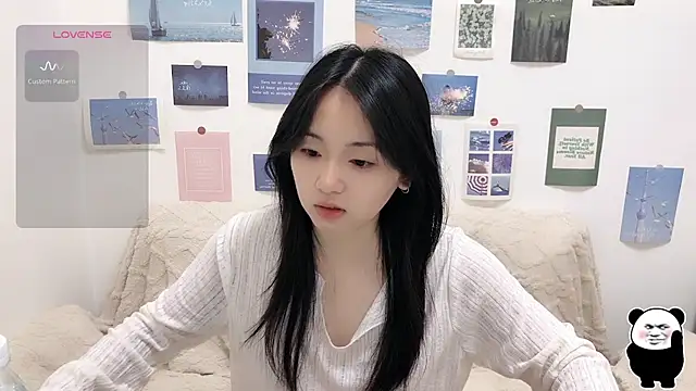 LiLiYbaby online show from October 30, 2025, 6:37 am