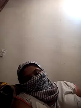 Snapshot of Punjabi_beauty123 chatting on December 13, 2024, 5:00 pm Punjabi beauty123 online show from December 13, 2024, 5:00 pm