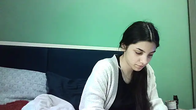 Snapshot of Ahotkittyxxx chatting on February 15, 2025, 10:00 am Ahotkittyxxx online show from February 15, 2025, 10:00 am