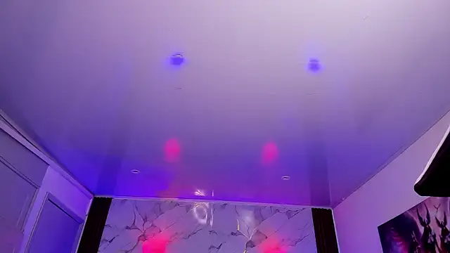 AuroraDiaz online show from November 29, 2025, 7:39 pm