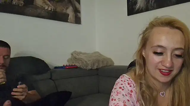 LoveXAddict online show from September 28, 2025, 8:36 pm