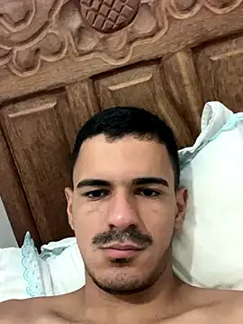 Snapshot of matheshjkhg chatting on December 14, 2025, 10:36 pm matheshjkhg online show from December 14, 2025, 10:36 pm