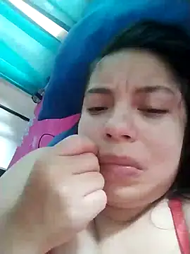 lisseth online show from December 1, 2024, 7:47 pm