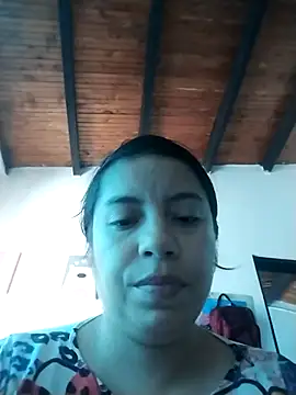 lisseth online show from January 6, 2025, 6:41 pm