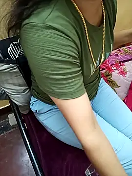 yourtamilcouple online show from November 5, 2025, 11:43 am