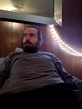 RobStrokes215 online show from February 12, 2025, 5:05 am