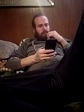 RobStrokes215 online show from March 11, 2025, 5:27 am