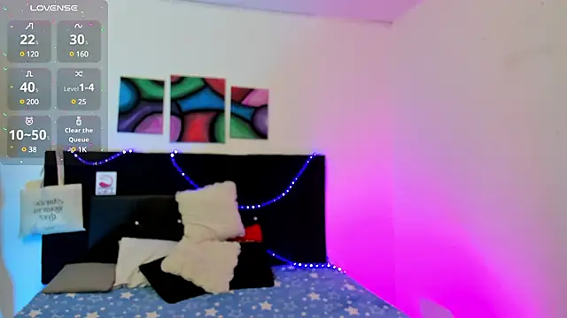 Snapshot of im_angels77 chatting on February 13, 2025, 9:27 pm im angels77 online show from February 13, 2025, 9:27 pm