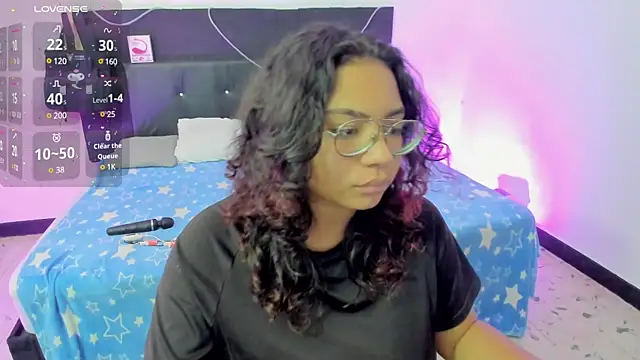 Snapshot of im_angels77 chatting on February 19, 2025, 2:12 am im angels77 online show from February 19, 2025, 2:12 am