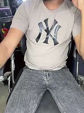 sexyboy09 online show from December 21, 2024, 6:02 pm