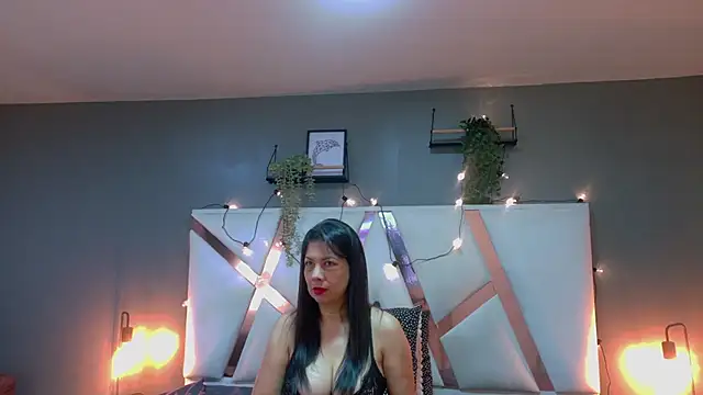 JaylaScott   online show from November 29, 2025, 11:46 am