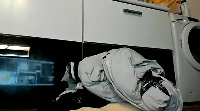 Snapshot of zarry chatting on January 13, 2025, 1:45 am zarry online show from January 13, 2025, 1:45 am