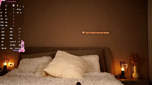 FrancescaNappi online show from February 23, 2025, 6:56 pm