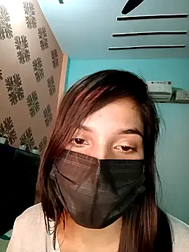 poojaji690 online show from January 1, 2025, 8:04 pm