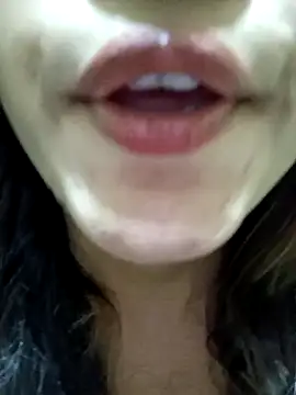 Snapshot of sabnam_69 chatting on February 17, 2025, 6:37 pm sabnam 69 online show from February 17, 2025, 6:37 pm