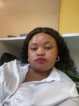 Curveysinaa online show from February 10, 2025, 11:46 am