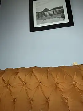 Curveysinaa online show from March 9, 2025, 2:43 pm