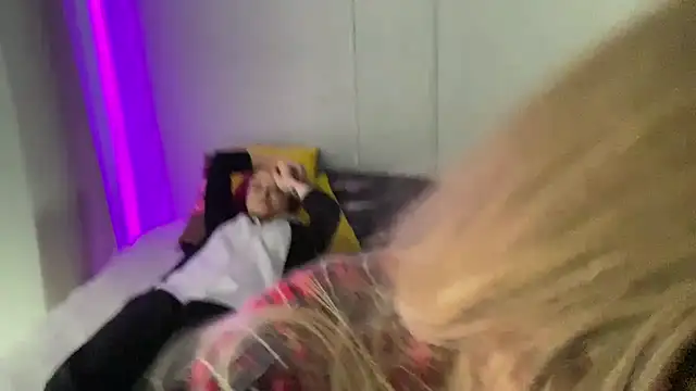 Snapshot of __2sya__ chatting on March 18, 2025, 12:47 pm 2sya online show from March 18, 2025, 12:47 pm