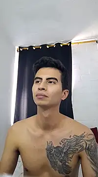 Velk hot online show from December 8, 2024, 6:28 pm