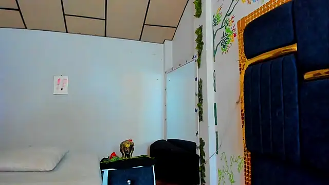 fulfill fantasies1 online show from September 29, 2025, 12:32 pm