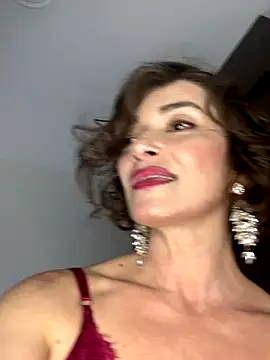 Snapshot of Liloo8923 chatting on October 9, 2025, 2:31 am Liloo8923 online show from October 9, 2025, 2:31 am