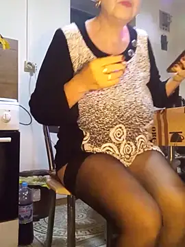 Ely Elenita online show from November 10, 2025, 10:25 am