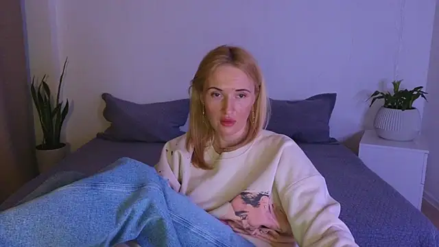 AlisssaRose online show from March 22, 2025, 10:26 pm