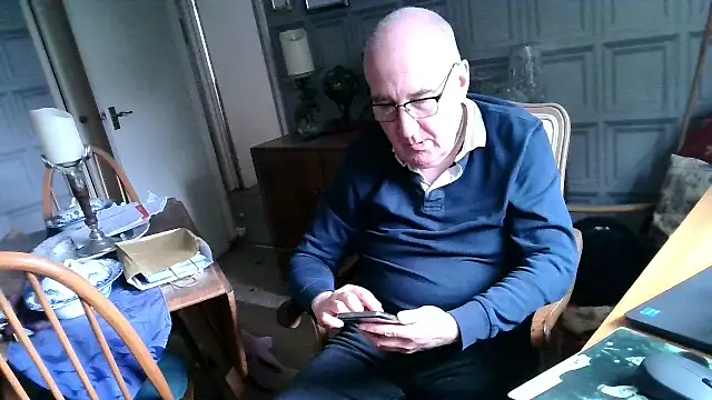 Snapshot of Adamdaddybear chatting on February 15, 2025, 2:00 pm Adamdaddybear online show from February 15, 2025, 2:00 pm