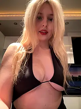 XMelissaX online show from October 9, 2025, 8:29 pm