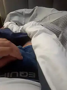 Snapshot of cryptoman1119 chatting on December 3, 2024, 12:59 pm cryptoman1119 online show from December 3, 2024, 12:59 pm