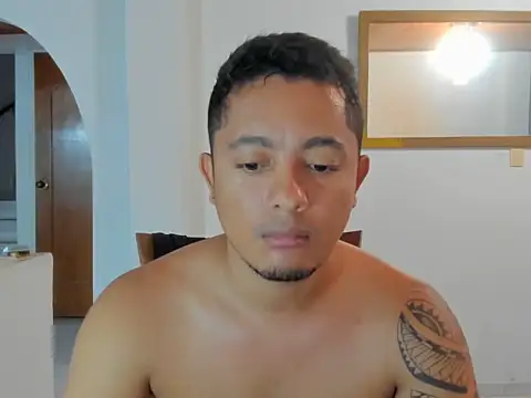 Snapshot of Michael_Acosta chatting on February 27, 2025, 10:42 pm Michael Acosta online show from February 27, 2025, 10:42 pm