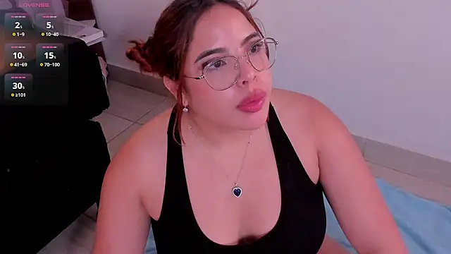 martina monrohe online show from March 13, 2025, 9:05 pm