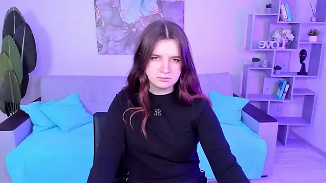 Snapshot of BonneyLove chatting on January 17, 2025, 8:00 pm BonneyLove online show from January 17, 2025, 8:00 pm