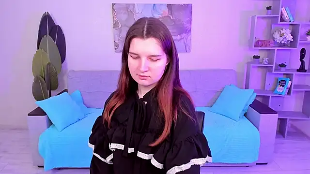 Snapshot of BonneyLove chatting on February 17, 2025, 6:26 pm BonneyLove online show from February 17, 2025, 6:26 pm