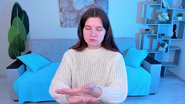 Snapshot of BonneyLove chatting on February 19, 2025, 5:38 pm BonneyLove online show from February 19, 2025, 5:38 pm