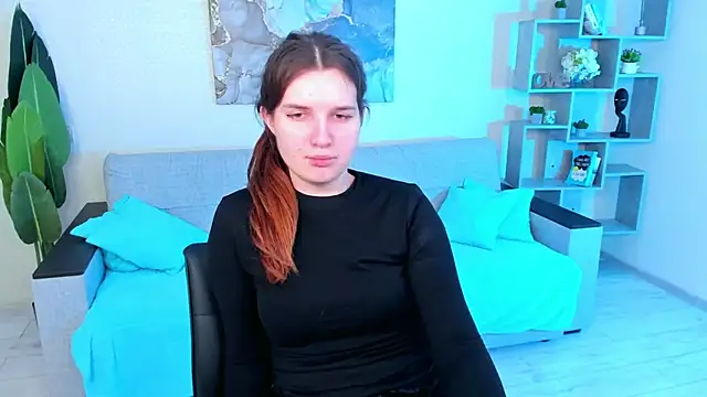 Snapshot of BonneyLove chatting on March 6, 2025, 9:42 pm BonneyLove online show from March 6, 2025, 9:42 pm